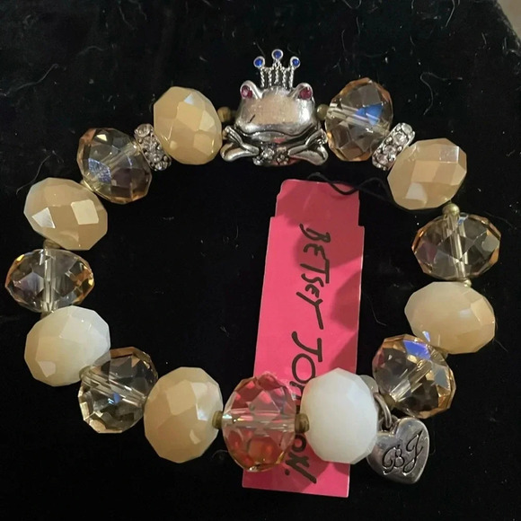 Betsey Johnson Jewelry - Vintage Betsy Johnson frog charm beaded brac